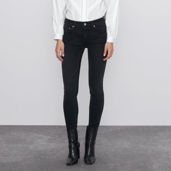 Zara | Jeans | Zara Skinny Jean In Moon Black Size 8 | Poshmark